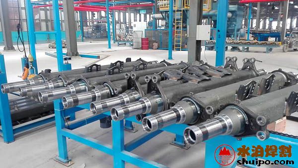 車(chē)橋底板、附件焊接效果